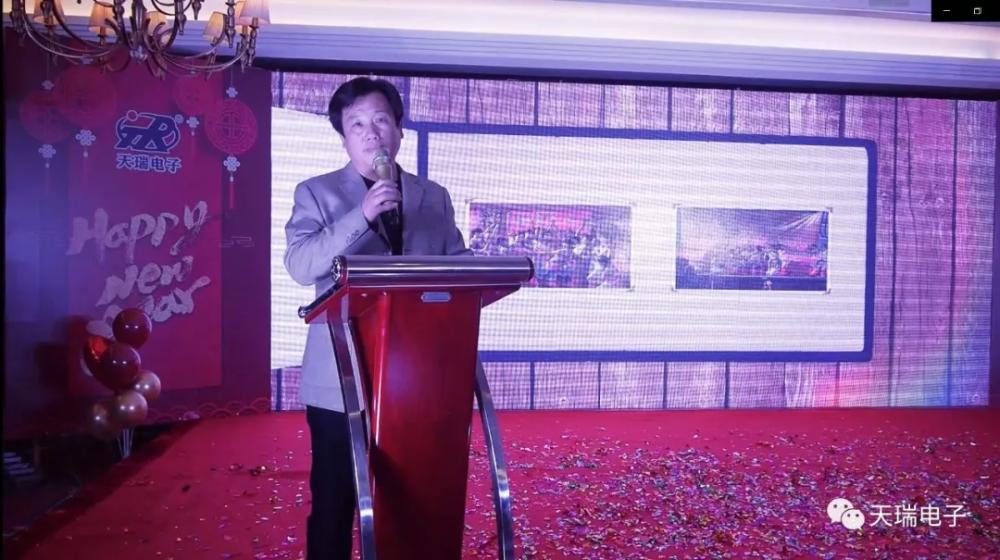 “不忘初心，携手并进”乐鱼网页版登录入口-乐鱼（中国）
2020年迎新联欢会热烈举办-10